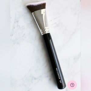 CALA Studio Master Pro Contour Brush BNIB